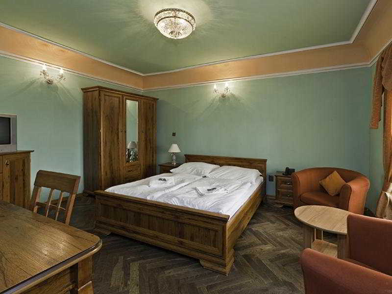 Hotel "Palac U Kocku" By Adrez, Palace At The Cats Prága Kültér fotó